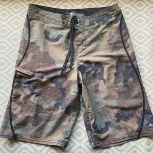 O’Neil Camo swim trunks sz 27​​​​​​​​​​​​​​​​​​​​​​
